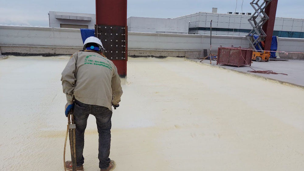 Dịch vụ thi công phun Foam cách nhiệt kho đông lạnh